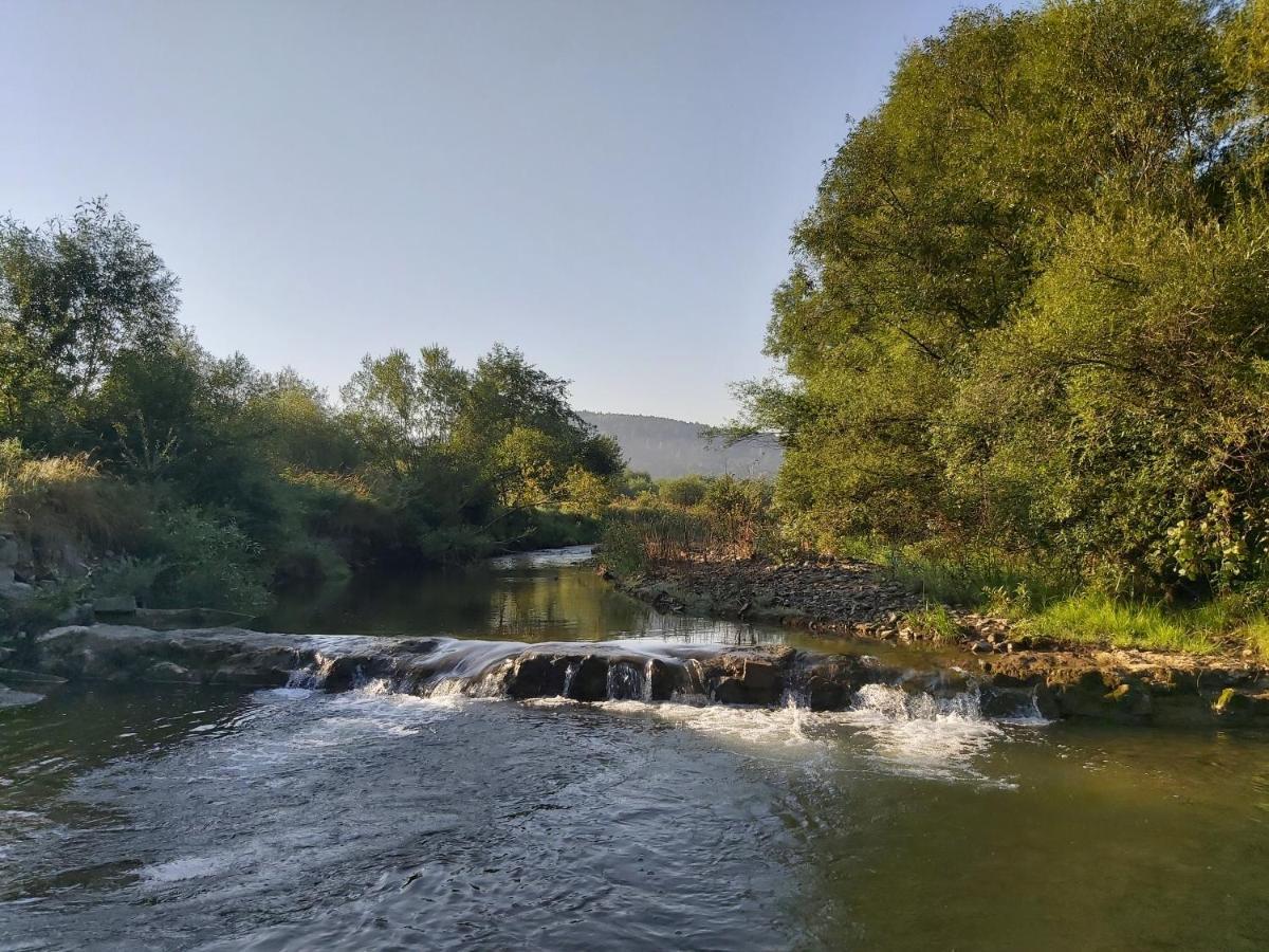 Villa Dobre Miejsce Ustrzyki Dolne Exterior foto